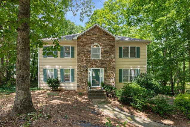 511 Lakeside Drive Hiram, GA House Active - Photo 1 of 57. Opens carousel modal