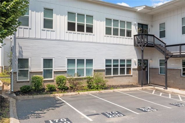 170 Fowler Street Unit 100
