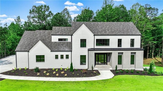 47 Sagewood Ct. Newnan, GA House Active - Photo 1 of 90. Opens carousel modal