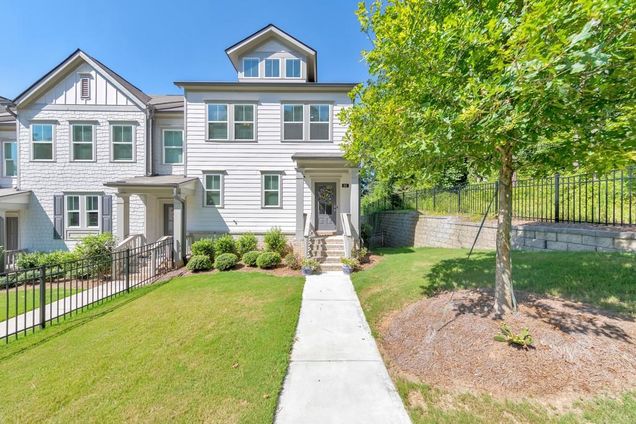 201 Vista Lane Woodstock, GA Townhouse Active - Photo 1 of 37. Opens carousel modal