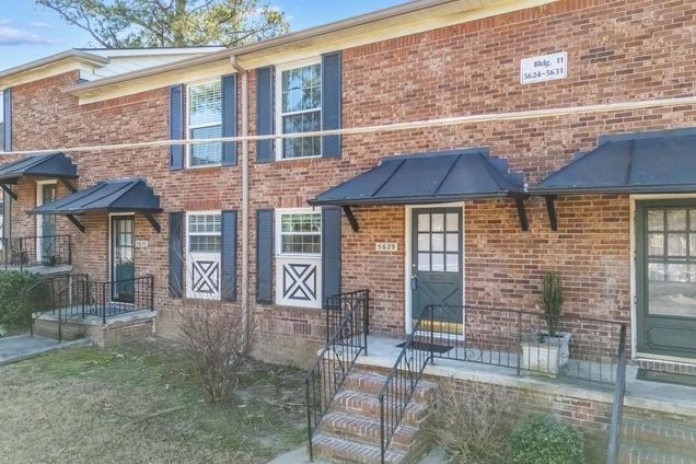 5629 Kingsport Drive Unit 11 Atlanta, GA Condo Active - Photo 1 of 62. Opens carousel modal