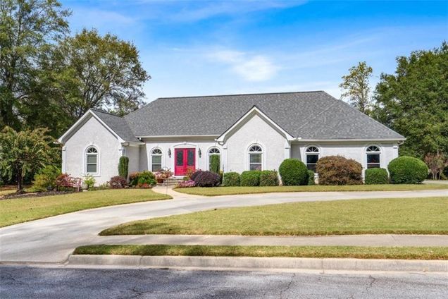 1453 Reagan Circle