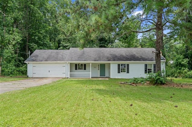2931 Oakwilde Court Snellville, GA Multifamily Active - Photo 1 of 20. Opens carousel modal