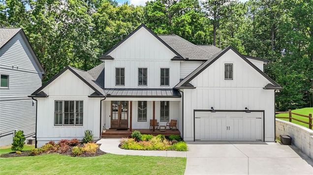 #7615119 Kennesaw, GA House Active - Photo 1 of 36. Opens carousel modal