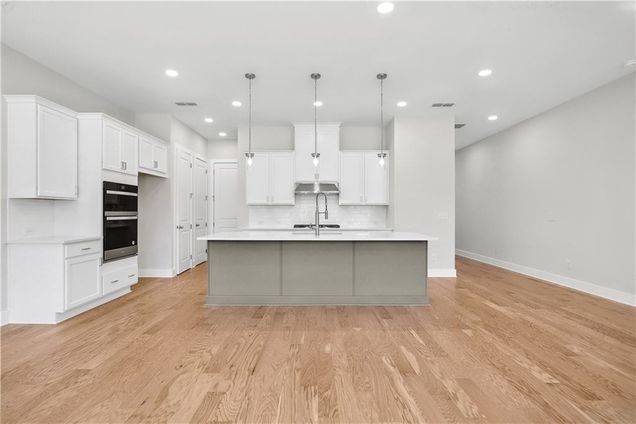 2564 Silver Star Drive NE