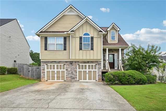 1066 Mcduffie Circle