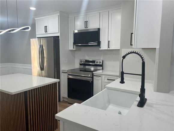 2896 Vining Ridge Terrace Decatur, GA Townhouse Active - Photo 1 of 24. Opens carousel modal