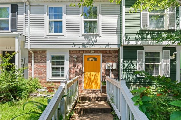 847 Regal Path Lane