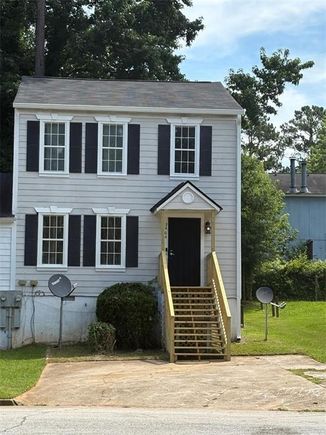 3464 Kingswood Trail