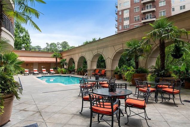 3286 Northside Parkway N Unit 1007 Atlanta, GA Condo Active - Photo 1 of 47. Opens carousel modal