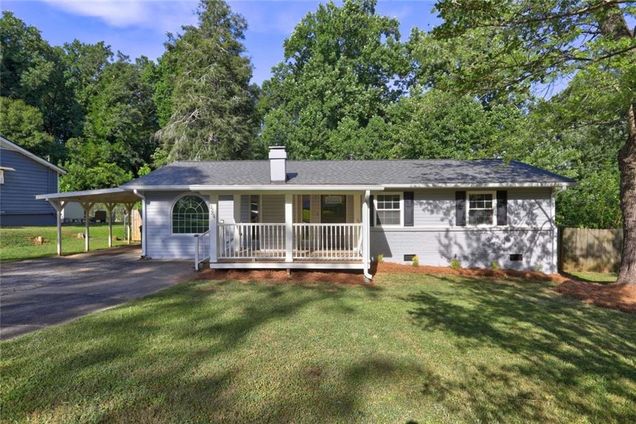 3264 Spring Drive