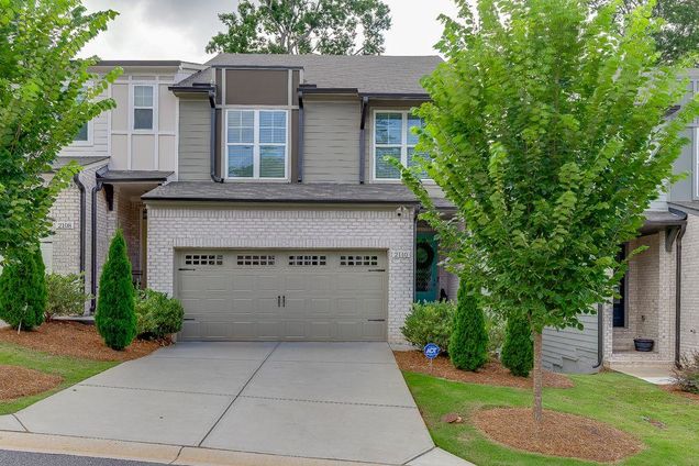 2110 Garden Place