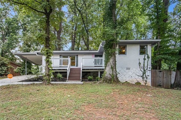 1428 David Circle Decatur, GA House Active - Photo 1 of 33. Opens carousel modal