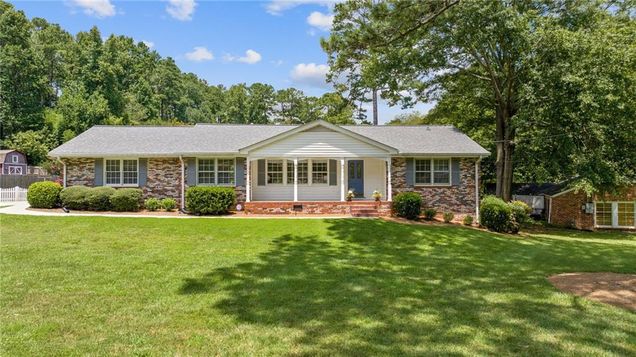 2874 Sylvan Ramble Road NE