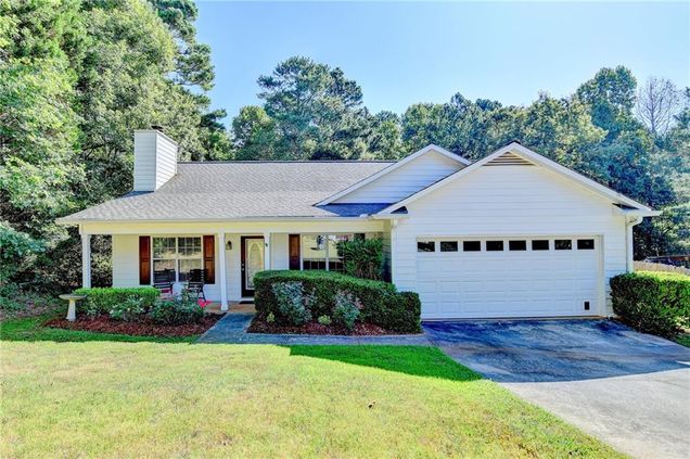 476 Cedar Trail Winder, GA House Active - Photo 1 of 23. Opens carousel modal
