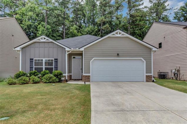 3819 Hempstead Way Atlanta, GA House Active - Photo 1 of 26. Opens carousel modal
