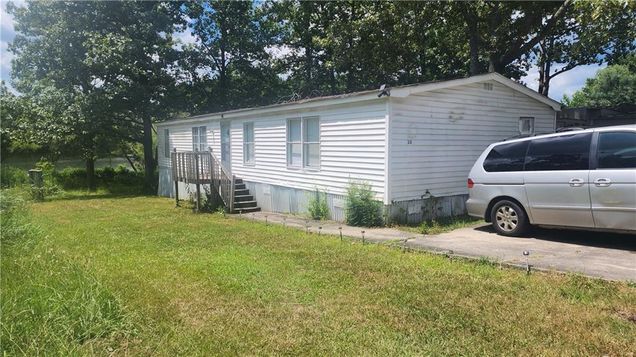 33 Tency Ln Rome, GA House Active - Photo 1 of 23. Opens carousel modal