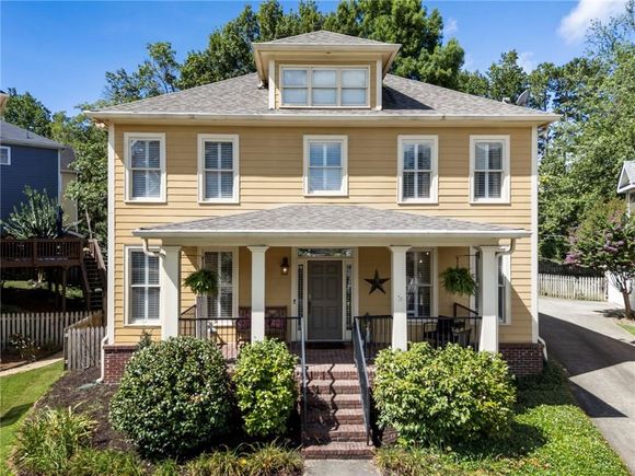 2134 Whittier Place NW Atlanta, GA House Active - Photo 1 of 30. Opens carousel modal