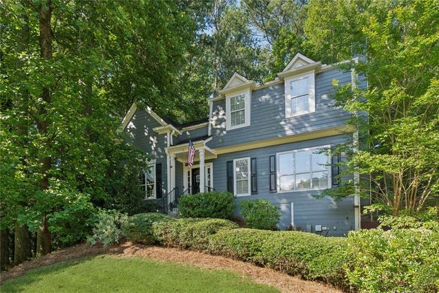 4805 Oxford Walk Walk NW Acworth, GA House Active - Photo 1 of 36. Opens carousel modal