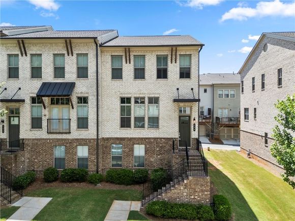 596 Alexander Hills