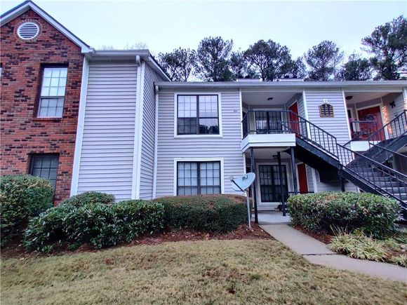 590 Windchase Lane
