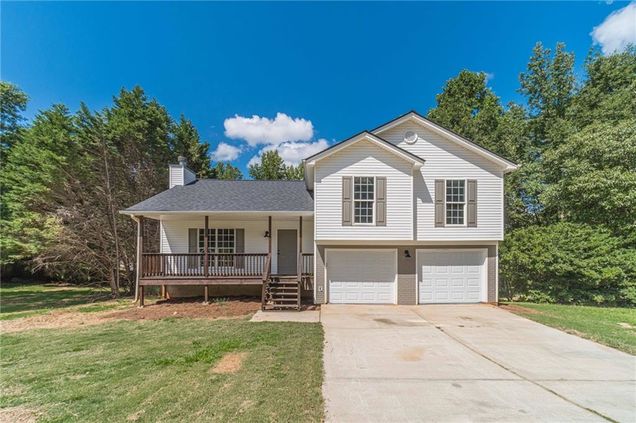 371 Lokeys Ridge Road Bethlehem, GA House Active - Photo 1 of 58. Opens carousel modal