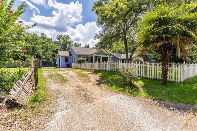1135 Dobbs Drive Atlanta, GA House Active - Photo 1 of 27. Opens carousel modal