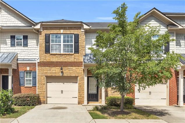 2221 Ferentz Trace
