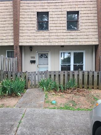 1394 Wood Circle South Circle S Morrow, GA Condo Active - Photo 1 of 15. Opens carousel modal