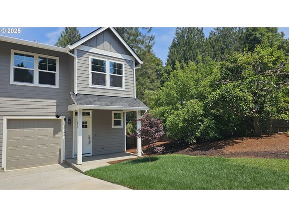 12145 SE Knapp Ln Portland, OR House Active - Photo 1 of 17. Opens carousel modal