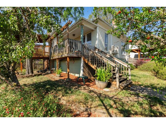1210 SE Fullerton St Roseburg, OR House Active - Photo 1 of 40. Opens carousel modal