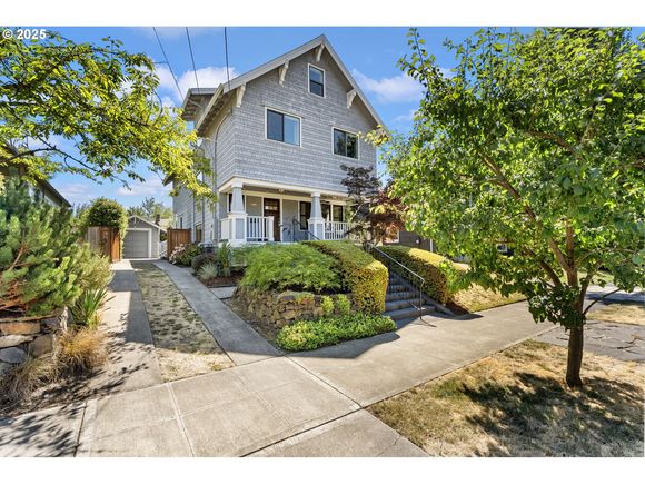 4126 N Colonial Ave Portland, OR House Active - Photo 1 of 46. Opens carousel modal