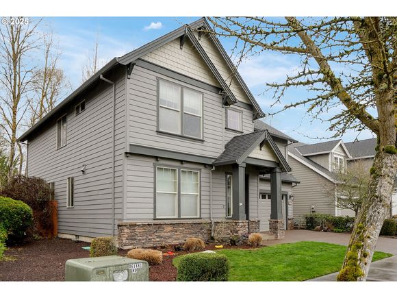 347 NW Benton Dr Albany, OR House Active - Photo 1 of 38. Opens carousel modal