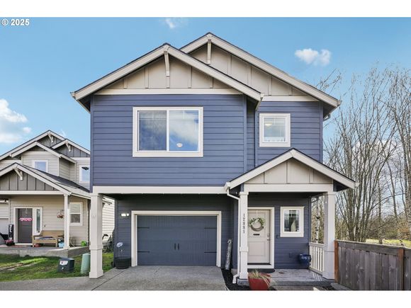 12881 NE 56th St Vancouver, WA House Active - Photo 1 of 48. Opens carousel modal