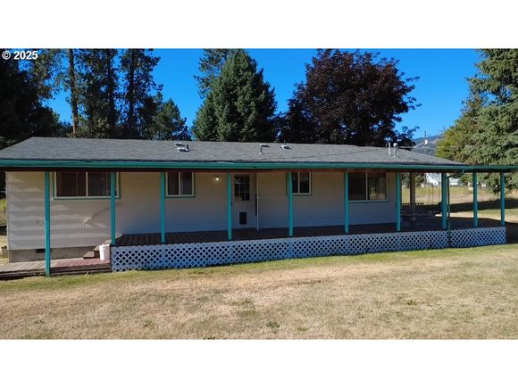 813 Couch Ave Wallowa, OR House Active - Photo 1 of 48. Opens carousel modal