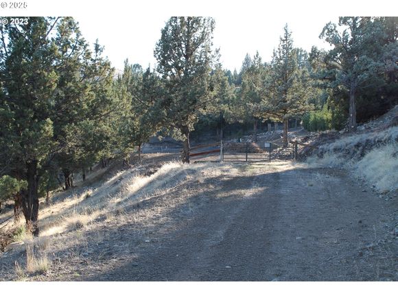 0 Cougar Ridge Road CanyonCity, OR Plot of land Active - Photo 1 of 8. Opens carousel modal