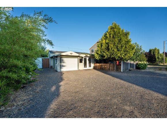 20882 Filbert St Aurora, OR House Active - Photo 1 of 25. Opens carousel modal