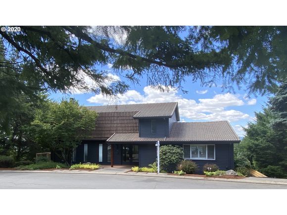 15 Becket St LakeOswego, OR House Sold - Photo 1 of 1. Opens carousel modal