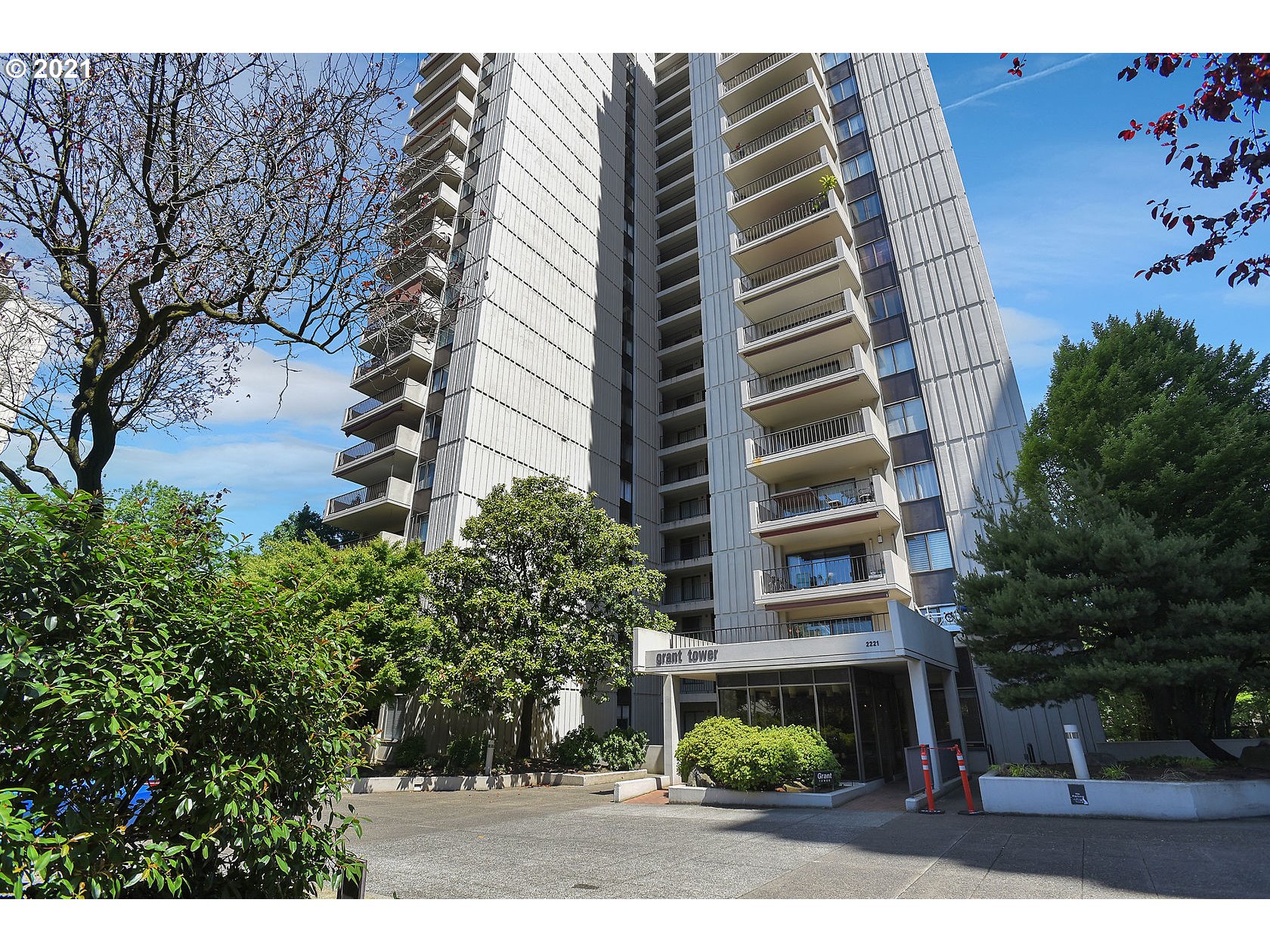 2221 SW 1st Ave 1421, Portland, OR 97201 Estately 🧡 MLS 21567307