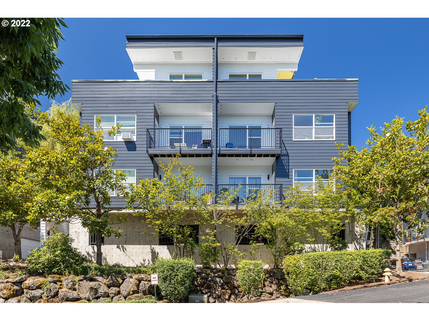 618 S Nevada St G, Portland, OR 97219 Estately 🧡 MLS 22498708