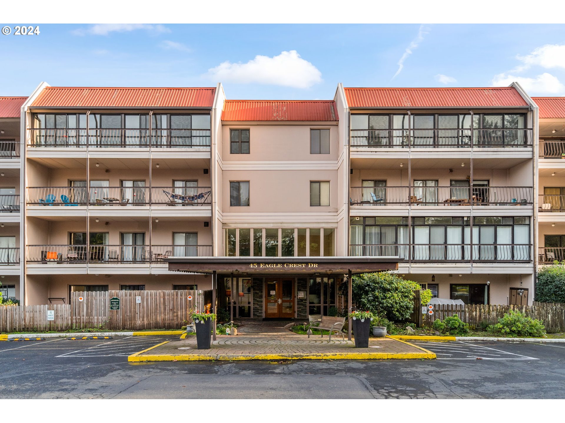 45 Eagle Crest Dr Unit 122