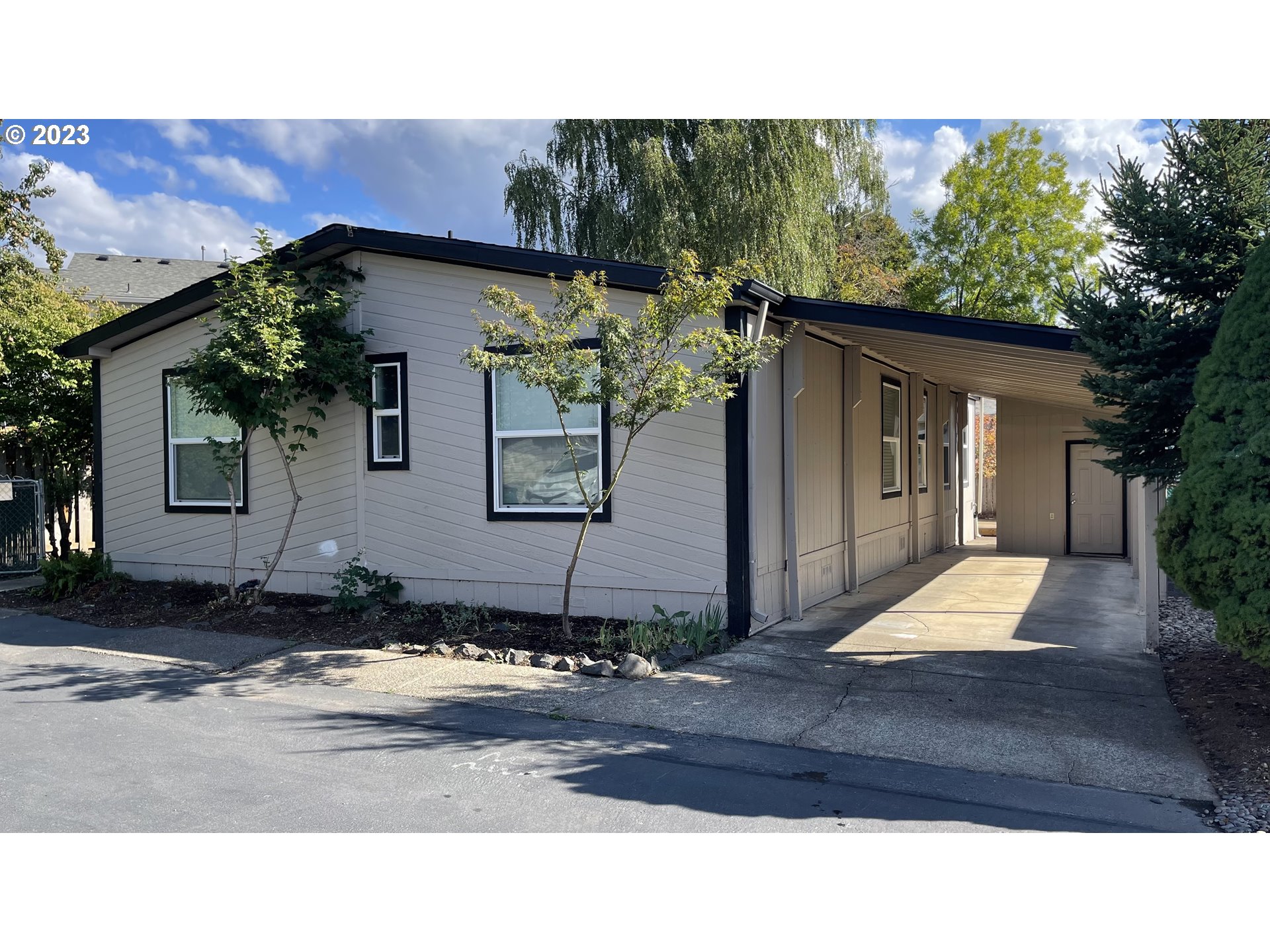 301 E Columbia Dr Unit 39  