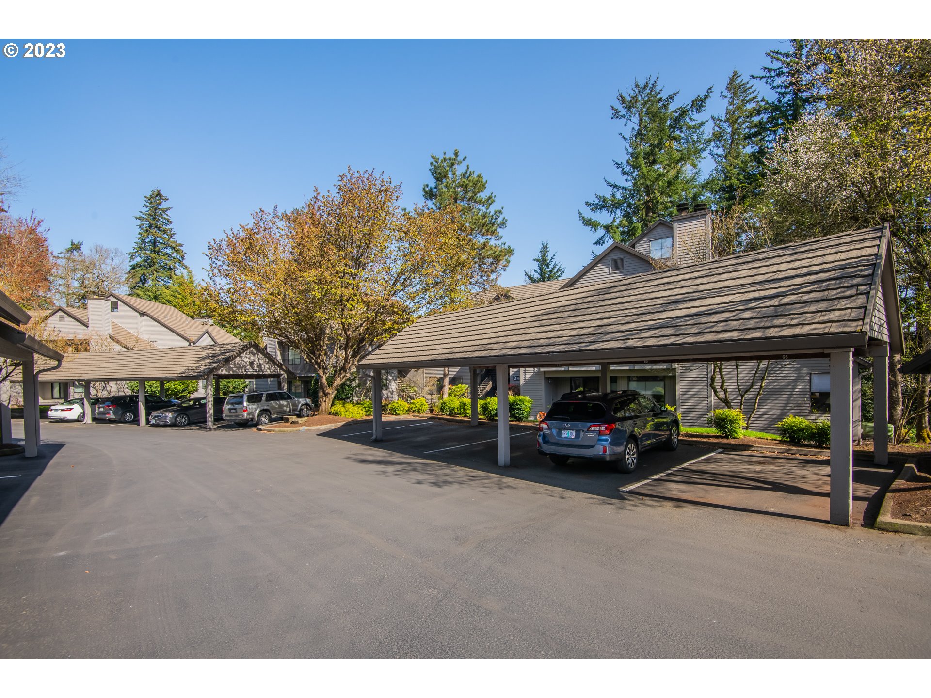 4000 Carman Dr 60, LakeOswego, OR 97035 Estately 🧡 MLS 23167980