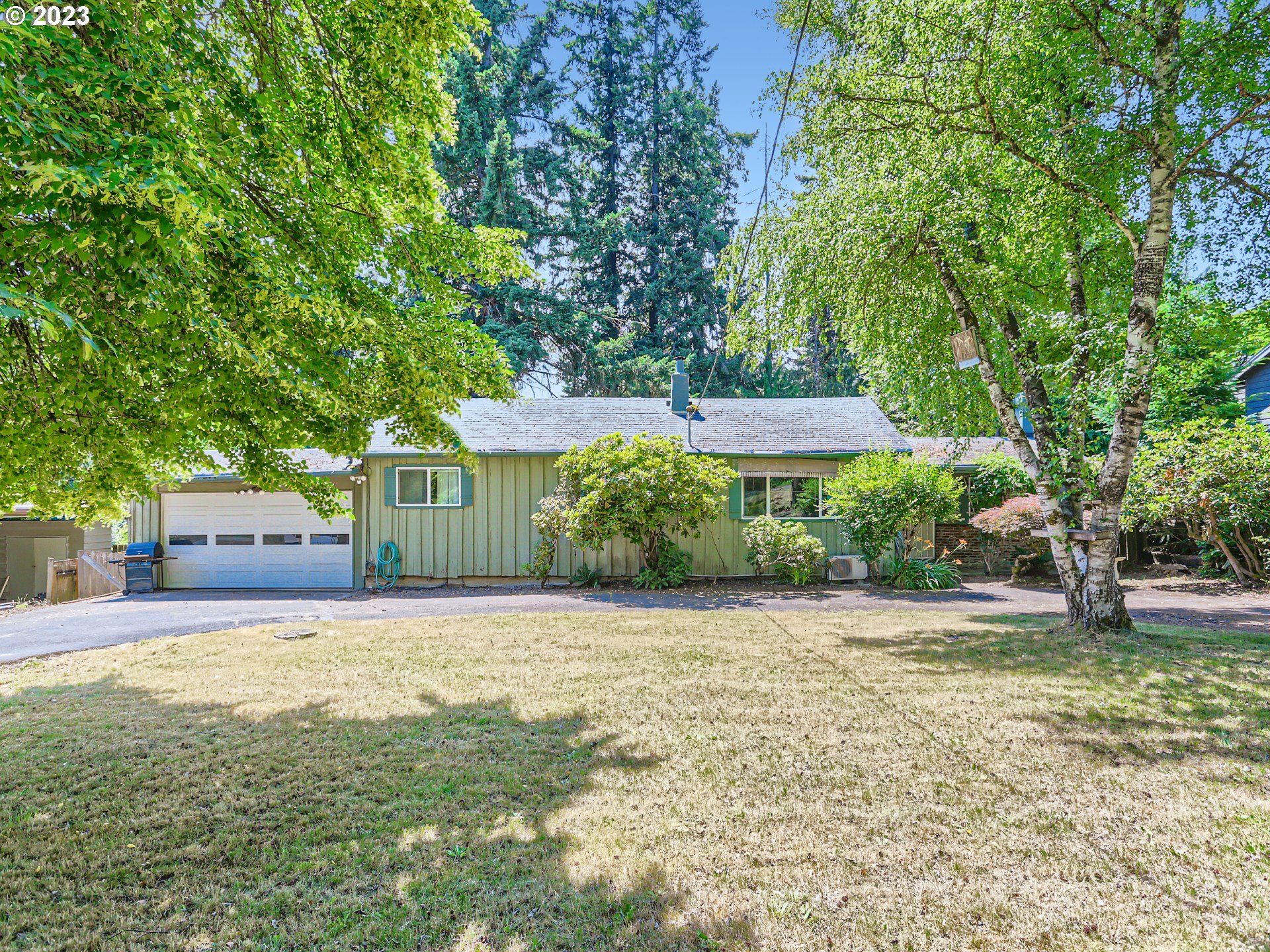 13900 SW Riv Ln  