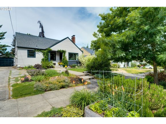 4625 NE 34th Ave Portland, OR House Sold - Photo 1 of 1. Opens carousel modal