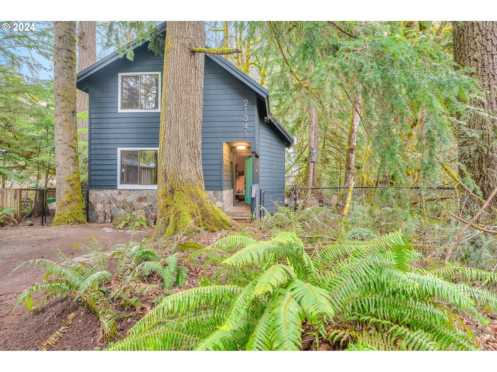 21341 E Mountain Crk Cir  