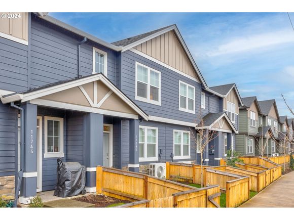 11741 NE 28th St Vancouver, WA Townhouse Sold - Photo 1 of 1. Opens carousel modal