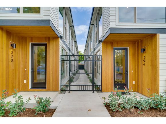 374 SE 86th Ave Unit 9 Portland, OR Condo Sold - Photo 1 of 1. Opens carousel modal