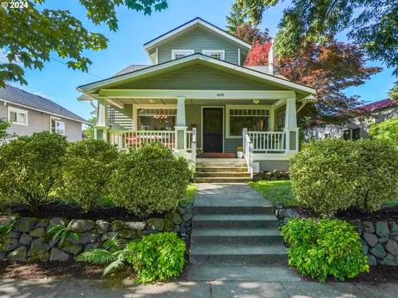 409 W 21st St Vancouver, WA House Sold - Photo 1 of 1. Opens carousel modal