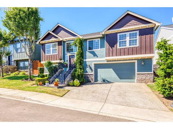 633 N V St Washougal, WA House Active - Photo 1 of 28. Opens carousel modal